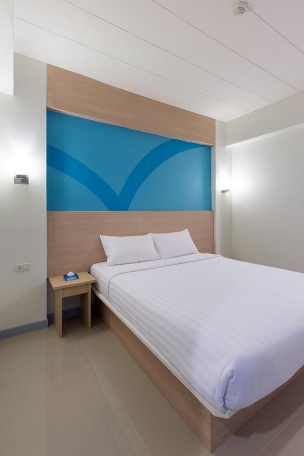 Hop Inn Hotel Alabang Manila Muntinlupa City Exterior photo