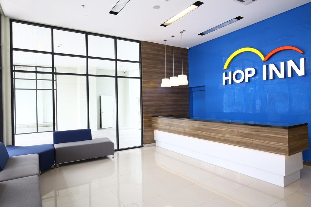 Hop Inn Hotel Alabang Manila Muntinlupa City Exterior photo