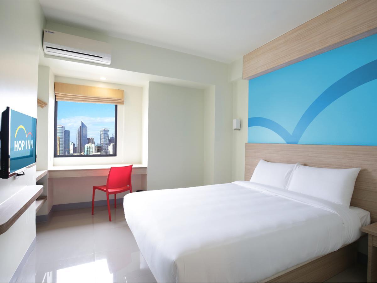 Hop Inn Hotel Alabang Manila Muntinlupa City Exterior photo